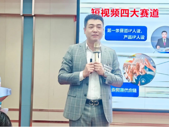 1756367042.png image.png